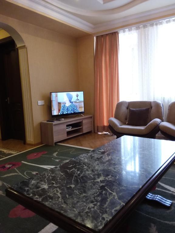 Appartments In Батуми Екстериор снимка